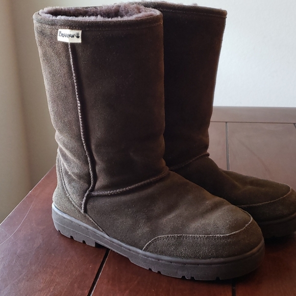 Shoes - BearPaw boots